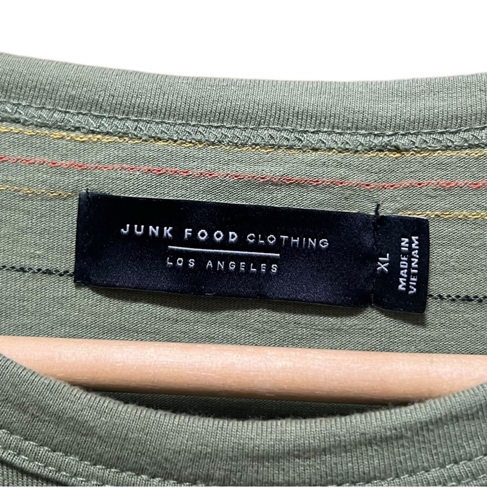 Junk Food Men's Green Striped Shor Sleeve Tee Shirt Size XL - Picture 9 of 13